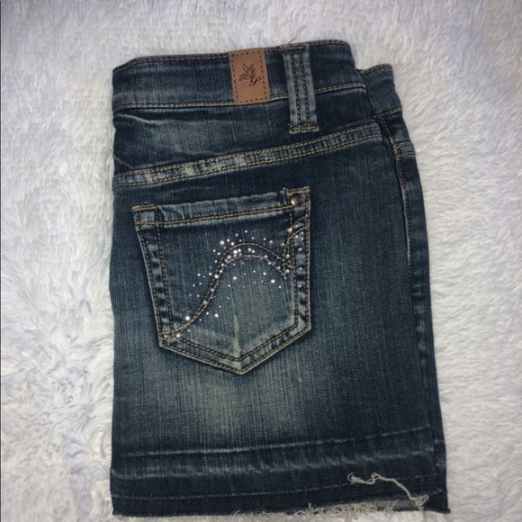 Skirt - Picture 2 of 3